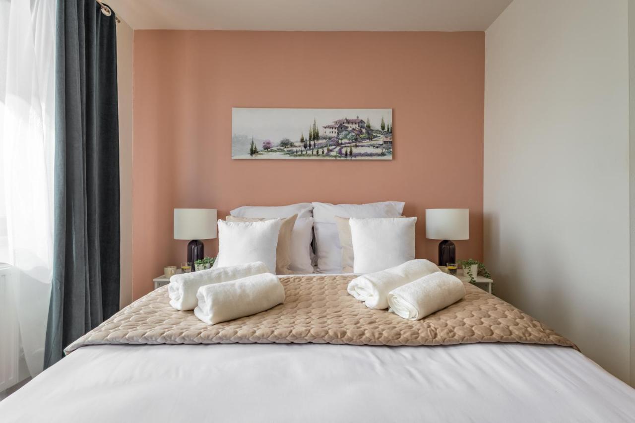 Hotel A4 Wroclaw - Bielany Bielany Wrocławskie Buitenkant foto