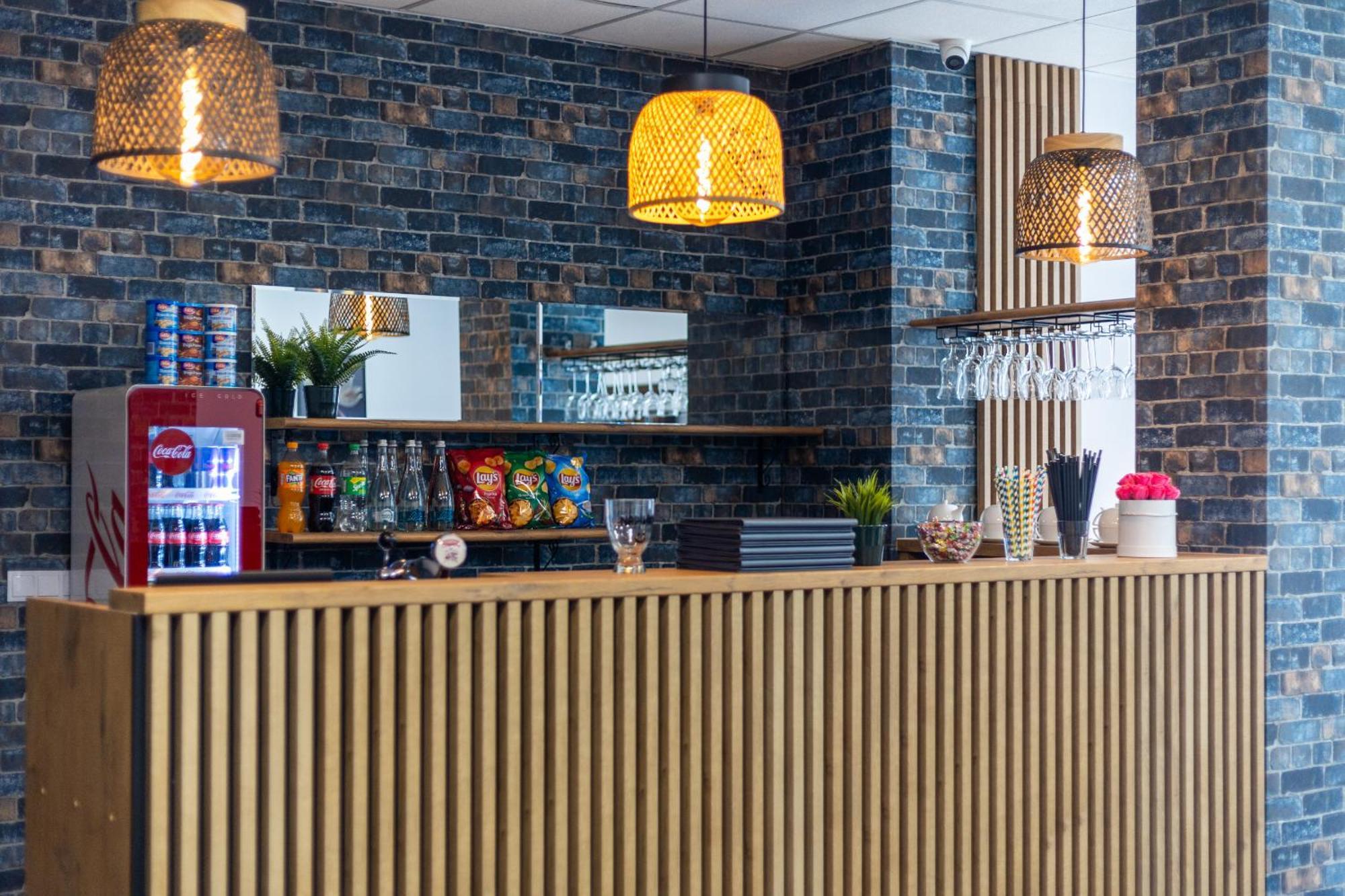 Hotel A4 Wroclaw - Bielany Bielany Wrocławskie Buitenkant foto